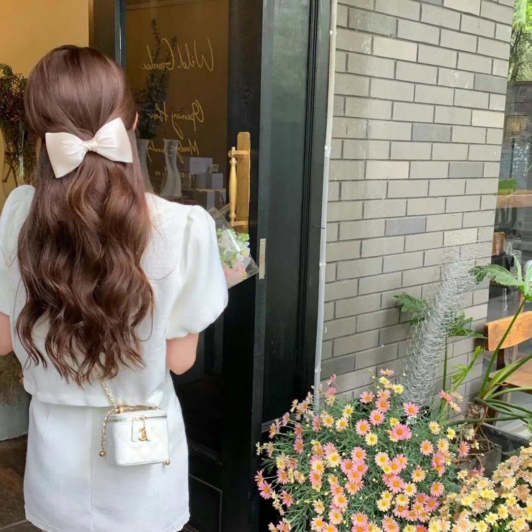 尔虞我诈